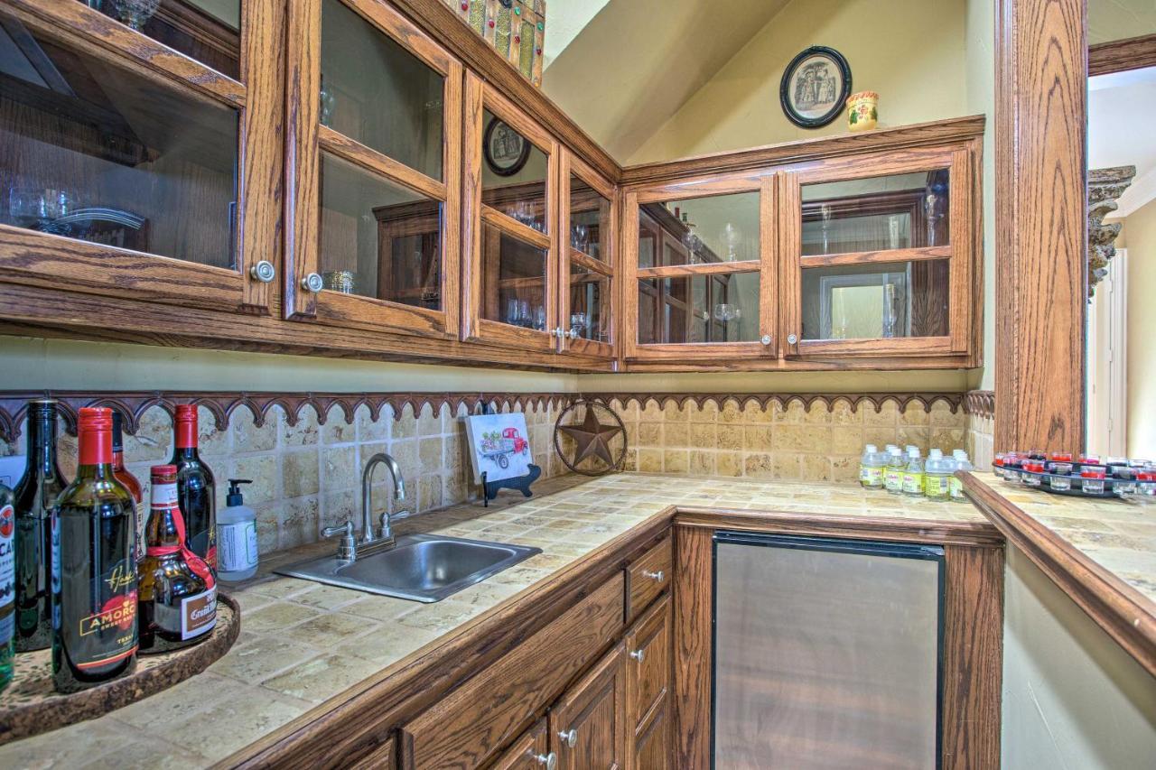 Lavish Celina Home With Patio And Game Room! Extérieur photo